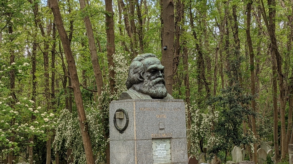 🪦 (East) Highgate Cemetery – let’s go see Karl Marx’s&nbsp;tomb